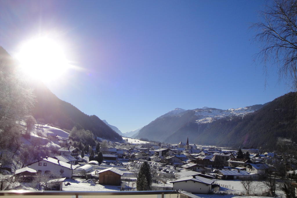 Appartements Zerzer Ried im Oberinntal Luaran gambar